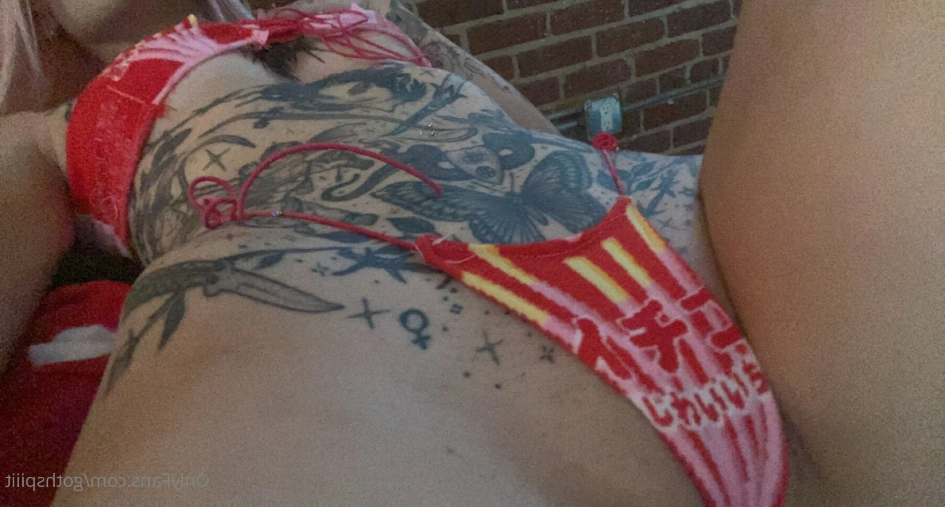 Goth Spit [ gothspiiit ] Onlyfans leaked photo 11519429 on Hotleaks.tv