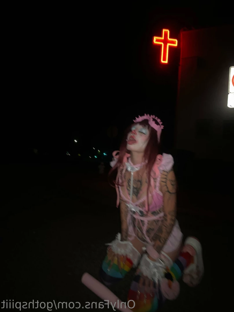 Goth Spit [ gothspiiit ] Onlyfans leaked photo 11587213 on Hotleaks.tv