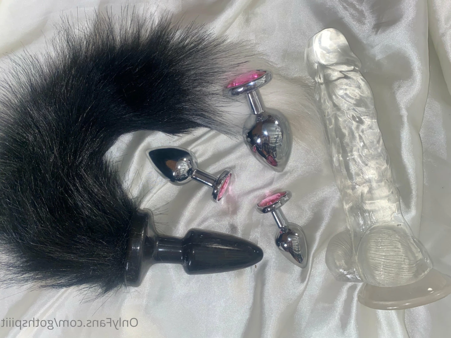 Goth Spit [ gothspiiit ] Onlyfans leaked photo 13893681 on Hotleaks.tv