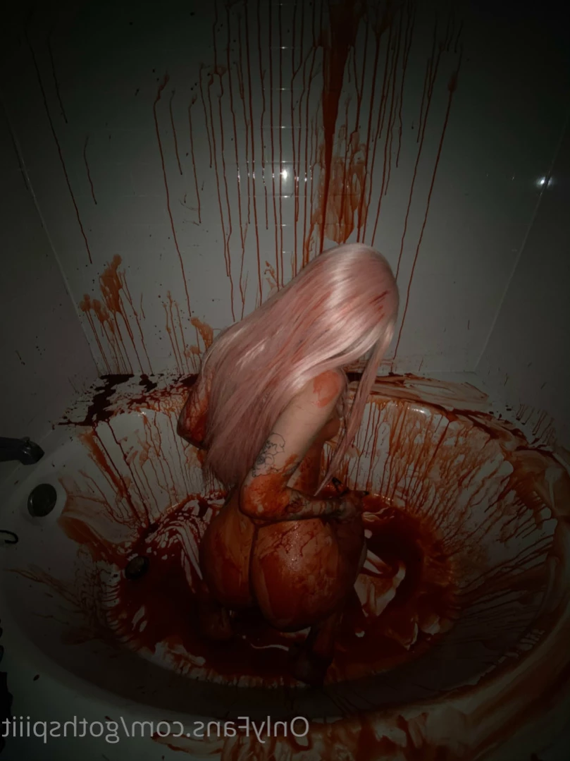 Goth Spit [ gothspiiit ] Onlyfans leaked photo 15252939 on Hotleaks.tv