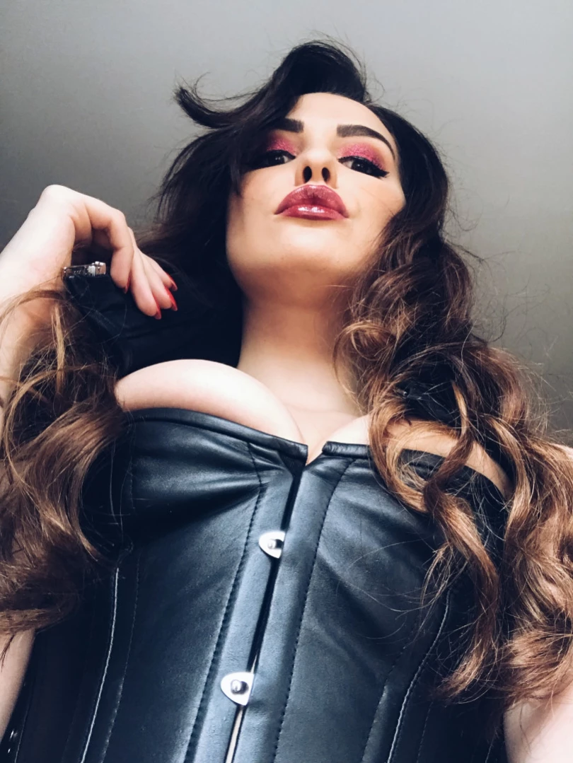 Gynarchy Goddess [ gynarchygoddess ] Onlyfans leaked photo 16206556 on Hotleaks.tv