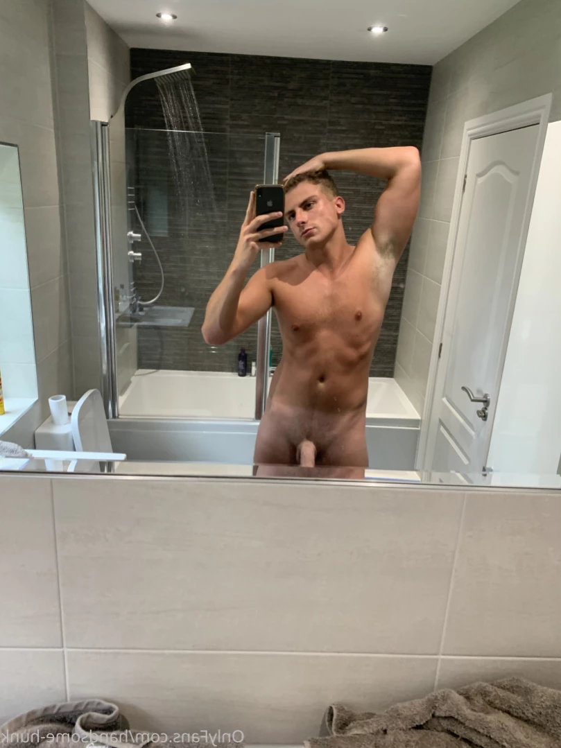 Handsome Hunk [ handsome-hunk ] Onlyfans leaked photo 11549892 on Hotleaks.tv
