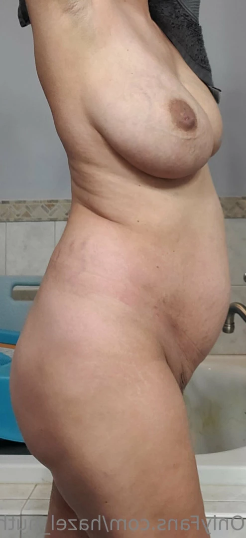 Hazel_Nut [ hazel_nuthunny ] Onlyfans leaked photo 11409229 on Hotleaks.tv
