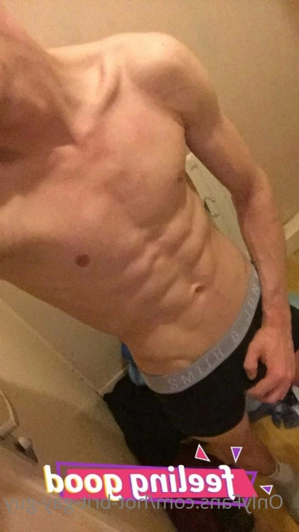 Hung-Brit-Uk [ hot-brit-gay-guy ] Onlyfans leaked photo 11600193 on Hotleaks.tv