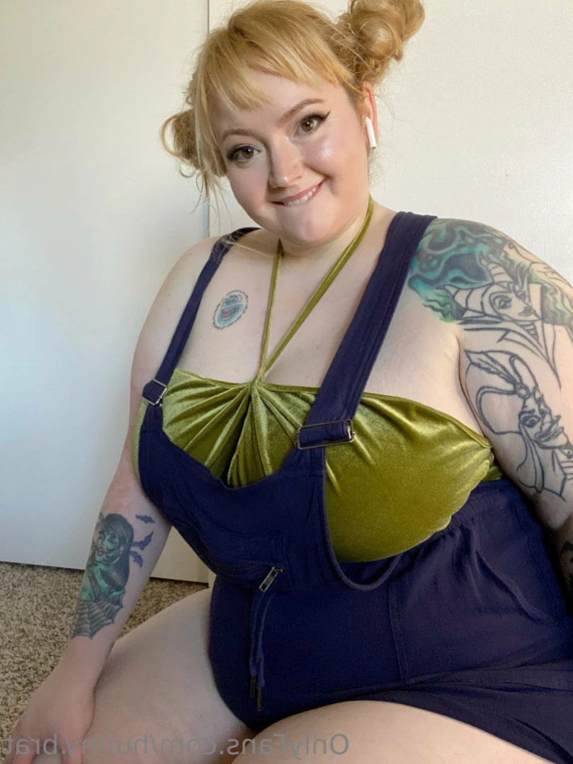 Free Hunnybrat [ hunny.brat ] Onlyfans leaked photo 14700866 on Hotleaks.tv