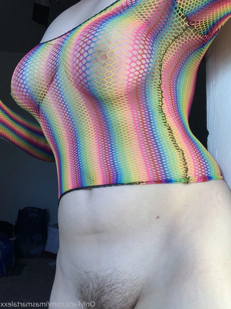 El [ imasmartalexx ] Onlyfans leaked photo 13610237 on Hotleaks.tv