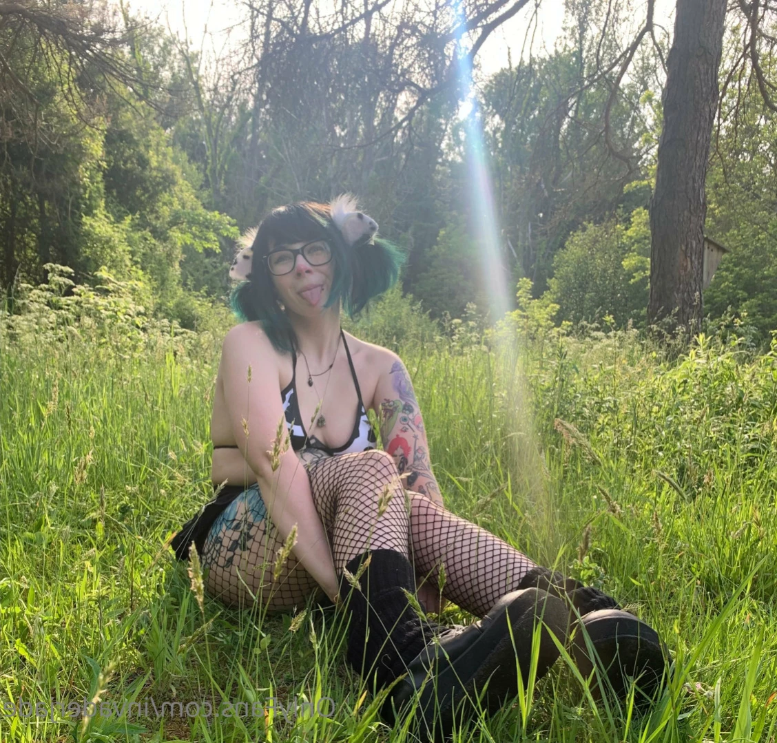 Invader.jade [ invaderjade ] Onlyfans leaked photo 14269246 on Hotleaks.tv