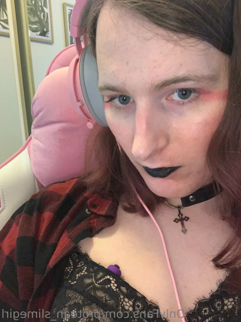 Irresponsibly Adult [ iresponsiblyadult ] Onlyfans leaked photo 14882511 on Hotleaks.tv