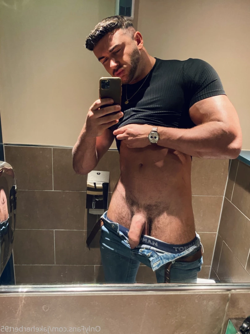 Jake Herbert [ jakeherbert95 ] Onlyfans leaked photo 11565679 on Hotleaks.tv