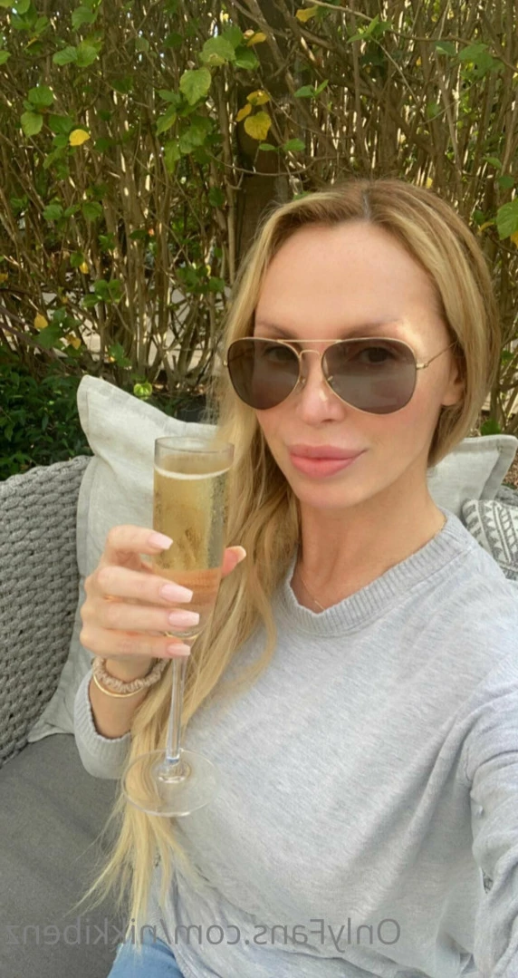 Nikki Benz [ nikkibenz ] Onlyfans leaked photo 14782653 on Hotleaks.tv