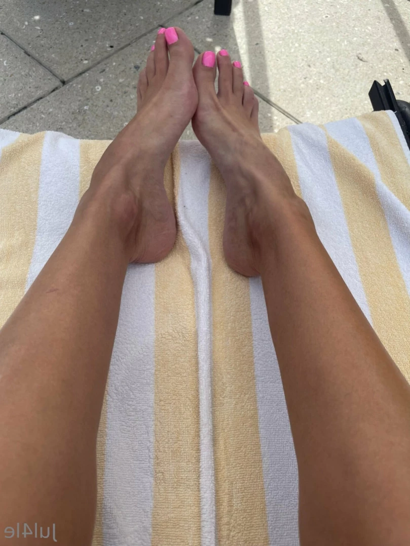 jul4le Onlyfans leaked photo 13574382 on Hotleaks.tv