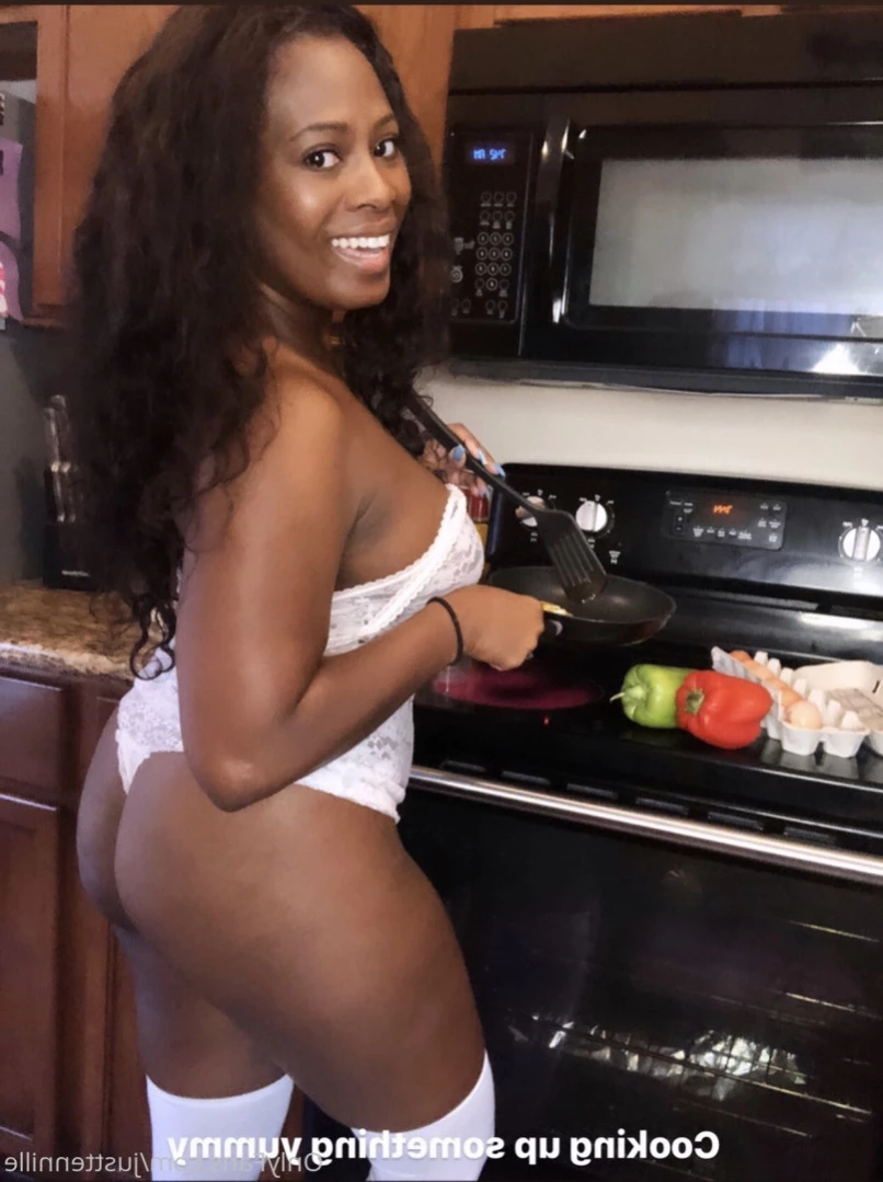 Just 💋Tennille [ justtennille ] Onlyfans leaked photo 11210087 on Hotleaks.tv