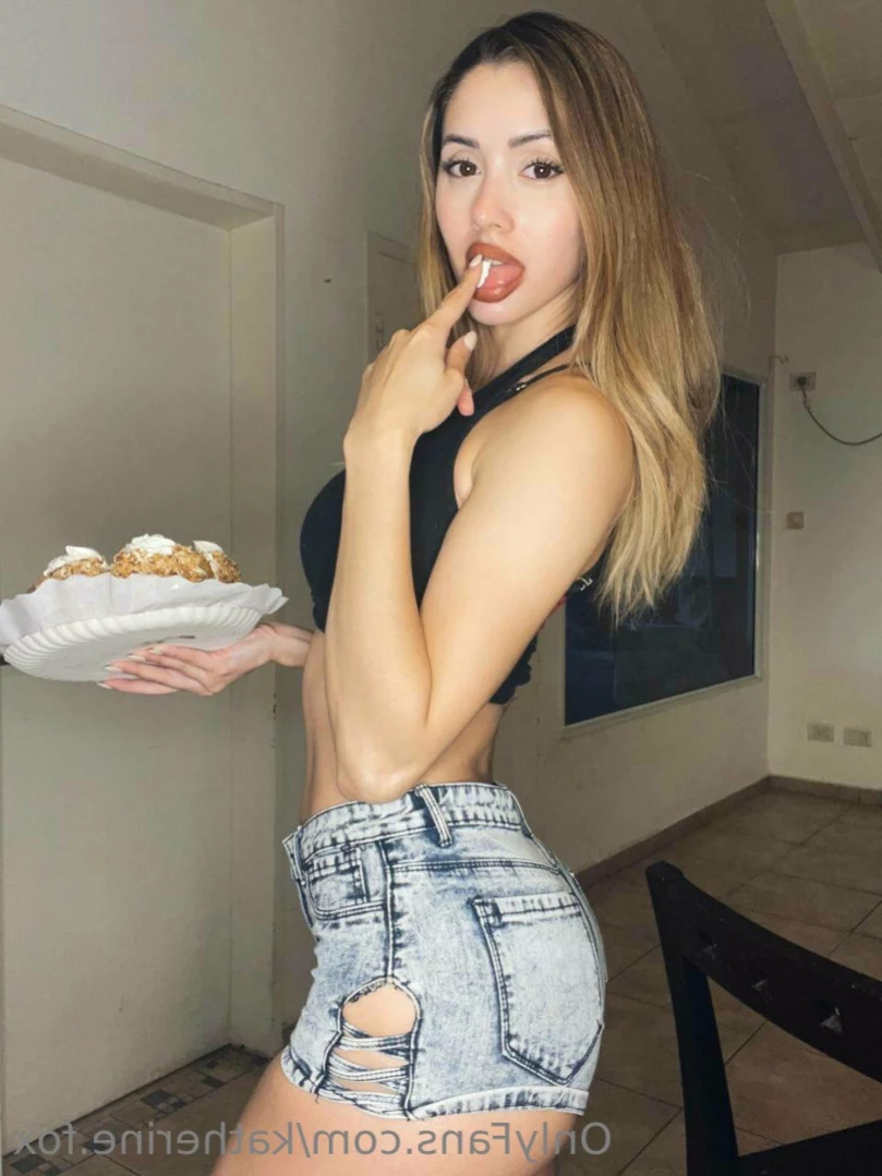 Katherine Fox [ katherinefox1 ] Onlyfans leaked photo 11192590 on Hotleaks.tv