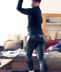 11196012