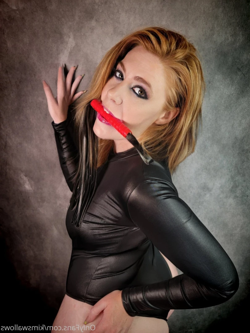 Kim Swallows [ kimswallows ] Onlyfans leaked photo 11184537 on Hotleaks.tv