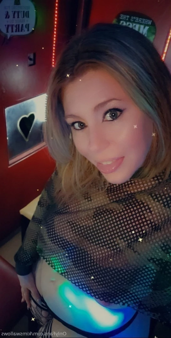 Kim Swallows [ kimswallows ] Onlyfans leaked photo 15264417 on Hotleaks.tv