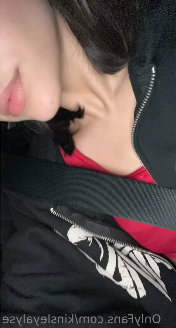 kinsley [ kinsleyalyse ] Onlyfans leaked photo 11184646 on Hotleaks.tv