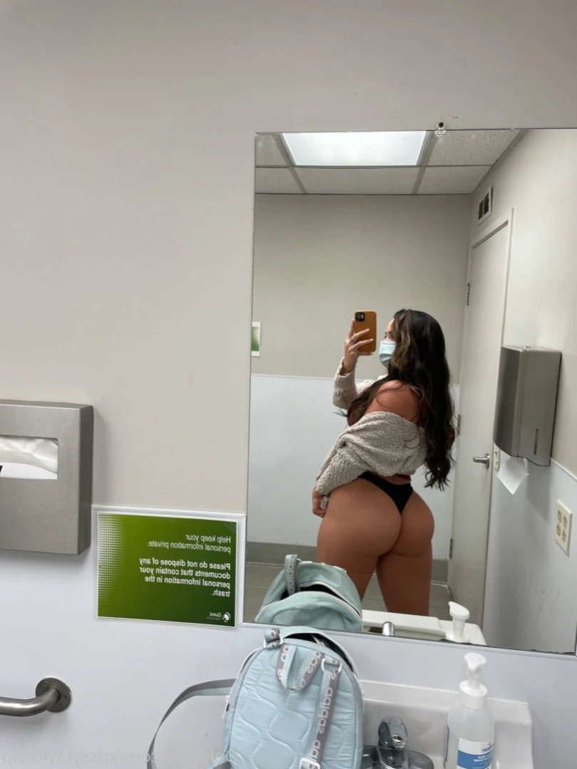 Official Krissy Taylor VIP [ krissytaylorvip ] Onlyfans leaked photo 11187250 on Hotleaks.tv