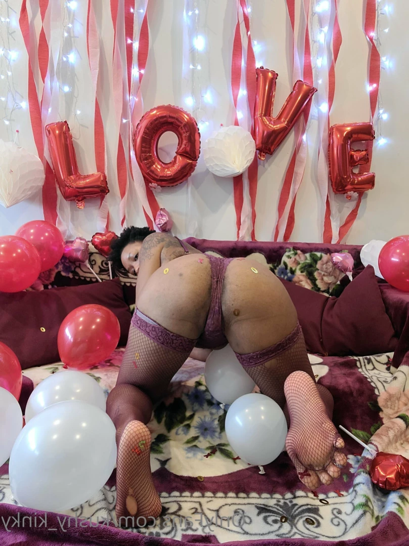 DELETING THIS. FOLLOW SMOKENCREAMY. [ kushy_kinky ] Onlyfans leaked photo 11185700 on Hotleaks.tv
