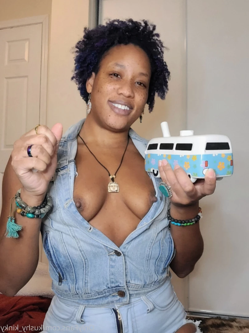 DELETING THIS. FOLLOW SMOKENCREAMY. [ kushy_kinky ] Onlyfans leaked photo 13235547 on Hotleaks.tv