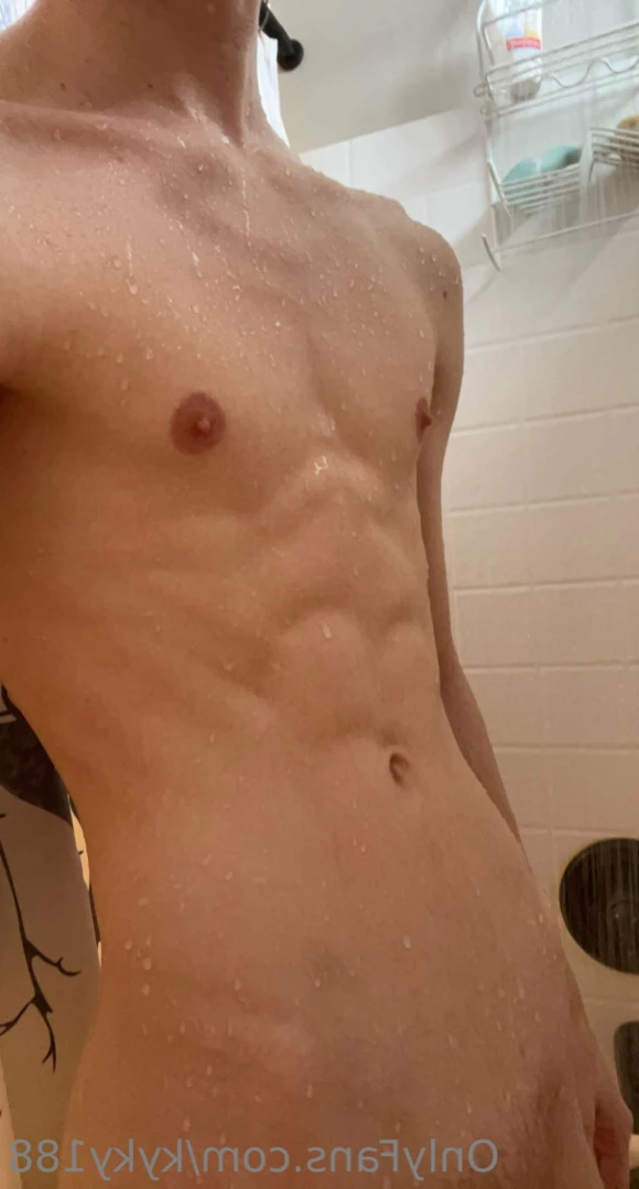 Ky [ kyky188 ] Onlyfans leaked photo 11039761 on Hotleaks.tv