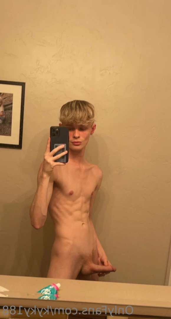 Ky [ kyky188 ] Onlyfans leaked photo 11189010 on Hotleaks.tv