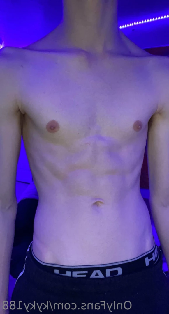 Ky [ kyky188 ] Onlyfans leaked photo 11189025 on Hotleaks.tv