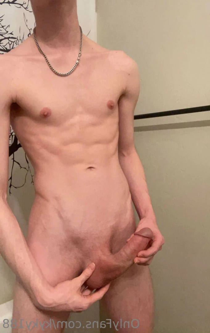 Ky [ kyky188 ] Onlyfans leaked photo 11189038 on Hotleaks.tv