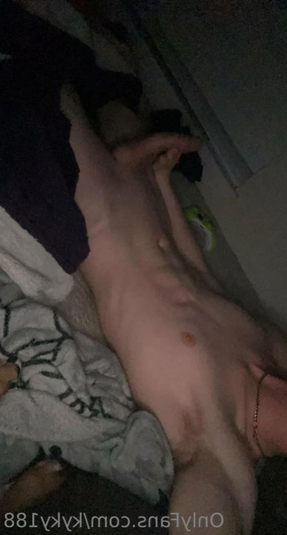 Ky [ kyky188 ] Onlyfans leaked photo 11189050 on Hotleaks.tv