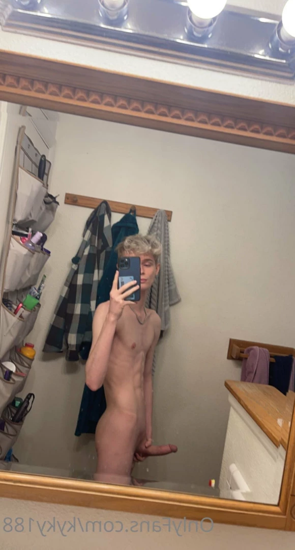 Ky [ kyky188 ] Onlyfans leaked photo 11189068 on Hotleaks.tv