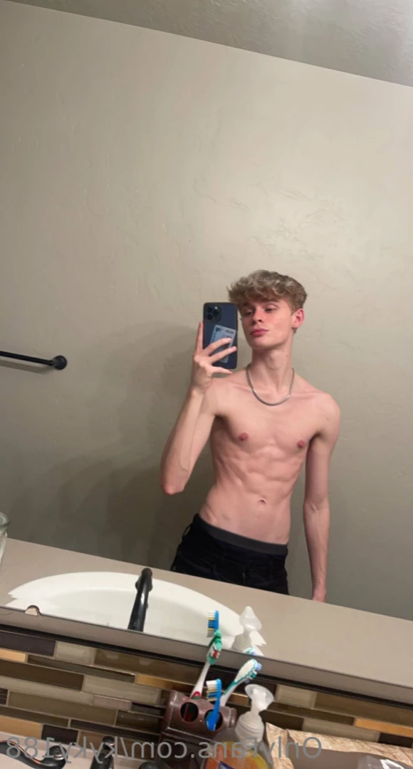 Ky [ kyky188 ] Onlyfans leaked photo 11189084 on Hotleaks.tv