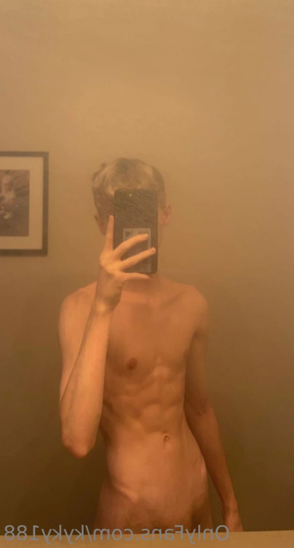 Ky [ kyky188 ] Onlyfans leaked photo 11189120 on Hotleaks.tv