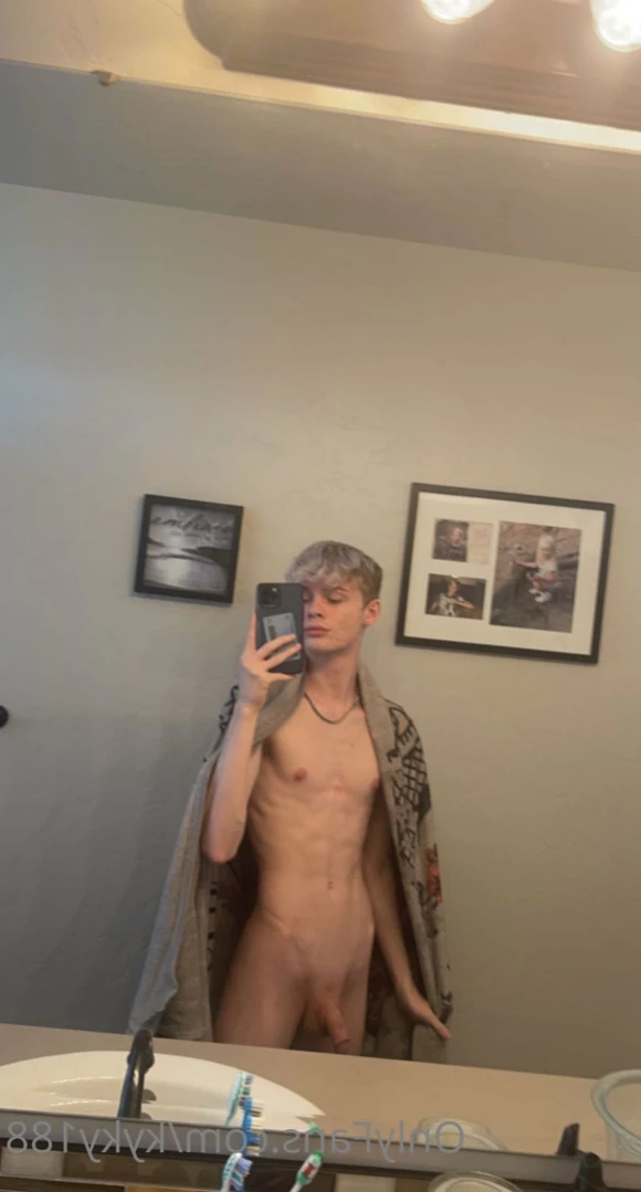 Ky [ kyky188 ] Onlyfans leaked photo 13094738 on Hotleaks.tv