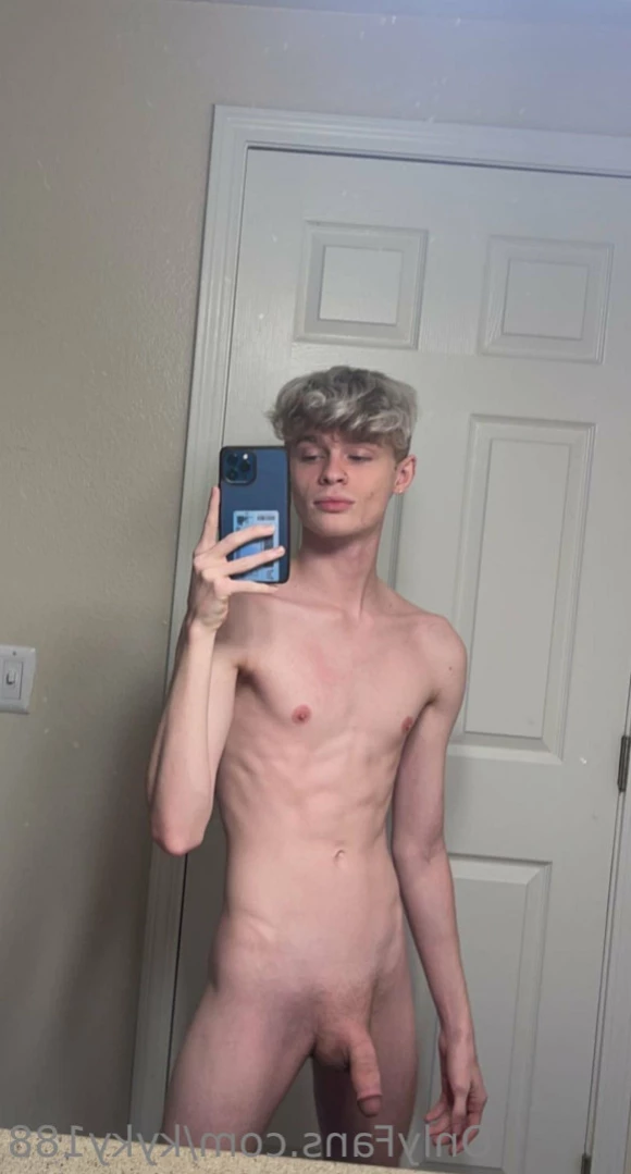 Ky [ kyky188 ] Onlyfans leaked photo 14358718 on Hotleaks.tv