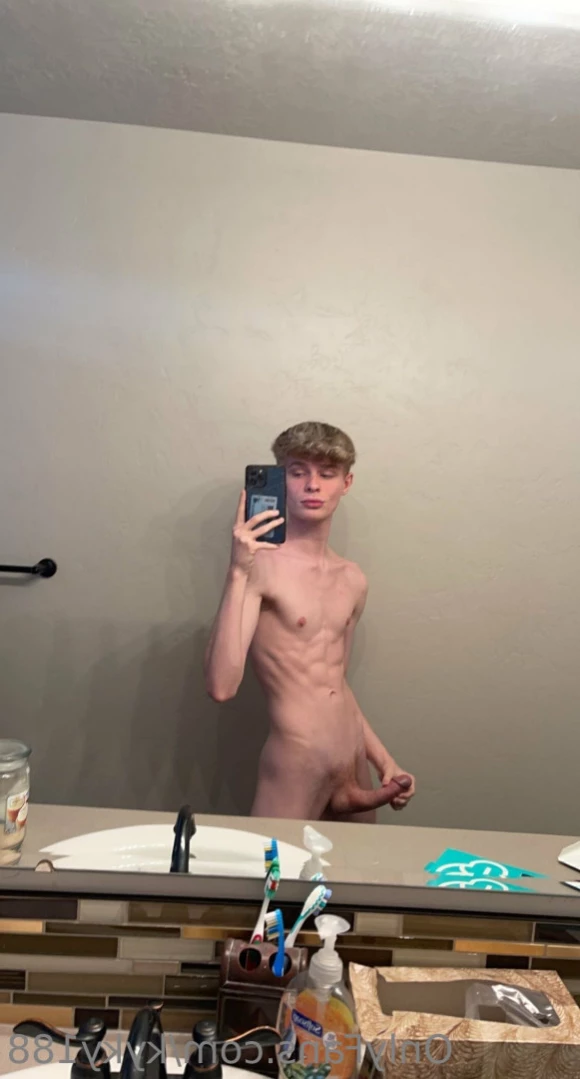 Ky [ kyky188 ] Onlyfans leaked photo 15639161 on Hotleaks.tv