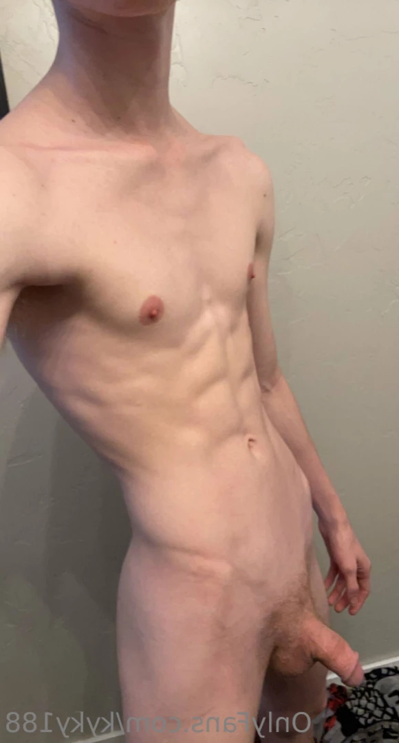 Ky [ kyky188 ] Onlyfans leaked photo 15724993 on Hotleaks.tv