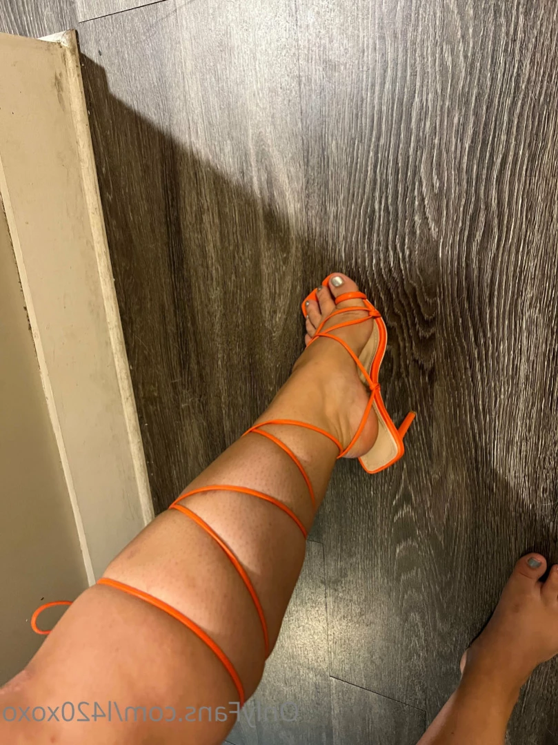 L [ l420xoxo ] Onlyfans leaked photo 11188629 on Hotleaks.tv