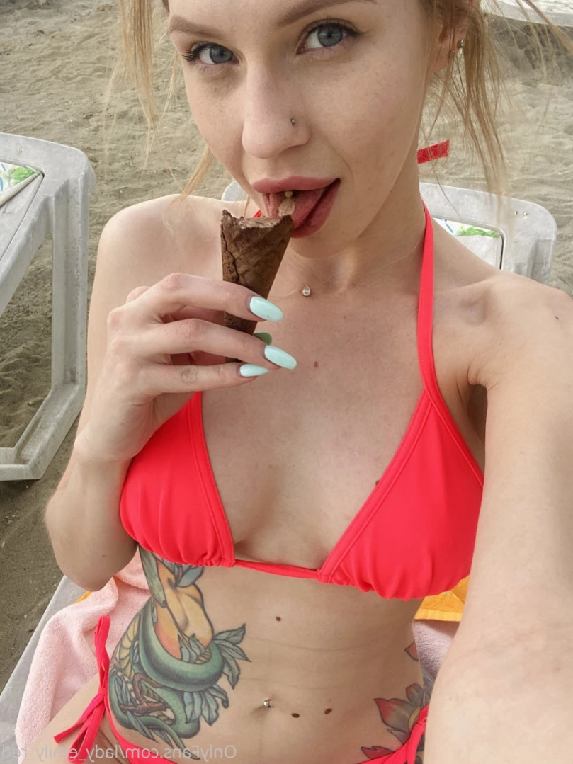 Emily Red [ lady_emily_red ] Onlyfans leaked photo 13060080 on Hotleaks.tv