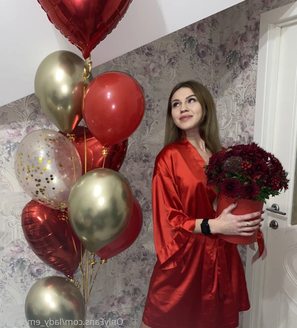 Emily Red [ lady_emily_red ] Onlyfans leaked photo 16286577 on Hotleaks.tv