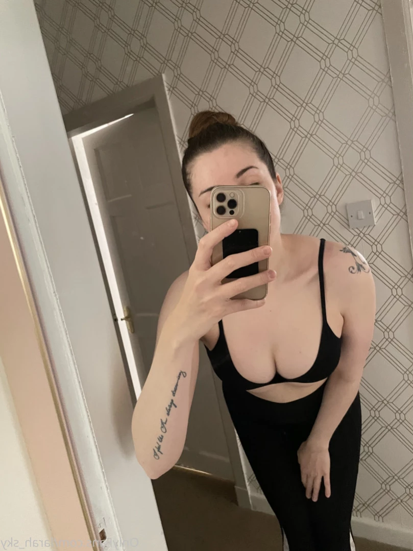 Goddess Larah [ larah_sky ] Onlyfans leaked photo 16231353 on Hotleaks.tv