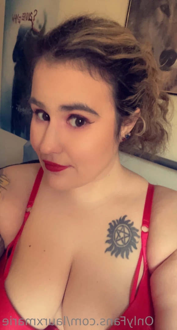 Laur [ laurxmarie ] Onlyfans leaked photo 11263097 on Hotleaks.tv