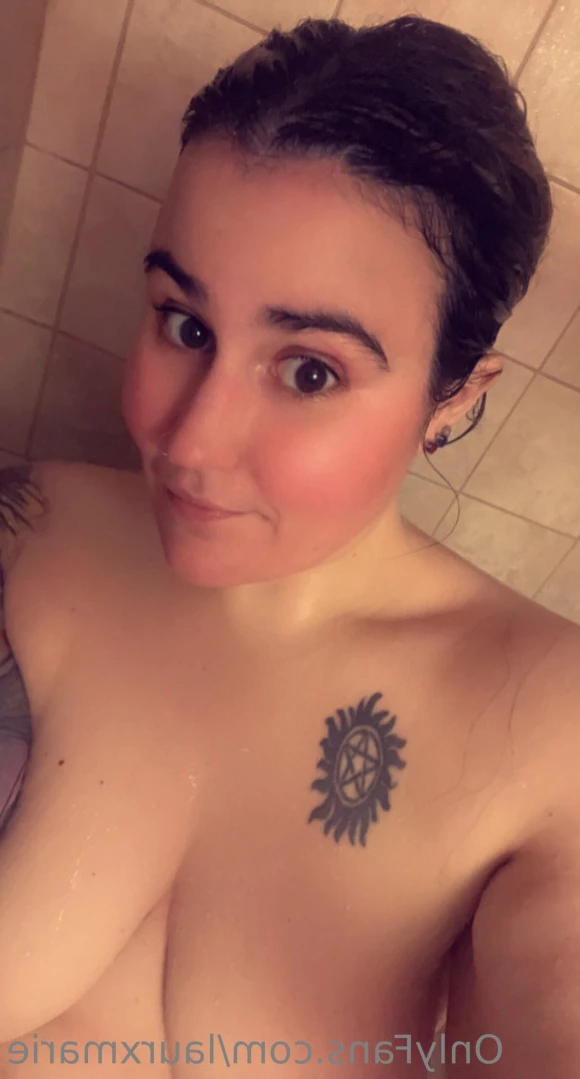 Laur [ laurxmarie ] Onlyfans leaked photo 12753716 on Hotleaks.tv