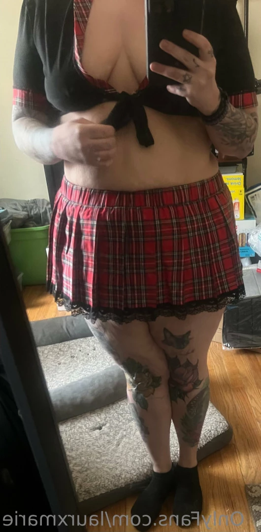 Laur [ laurxmarie ] Onlyfans leaked photo 13698221 on Hotleaks.tv