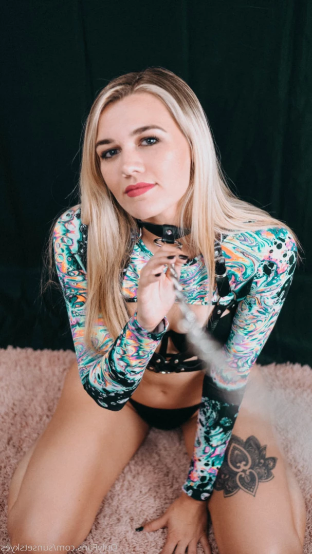 𝓛𝓮𝓰𝓼𝓷𝓛𝓲𝓷𝓰𝓮𝓻𝓲𝓮♡ [ legsnlingerie ] Onlyfans leaked photo 11256673 on Hotleaks.tv