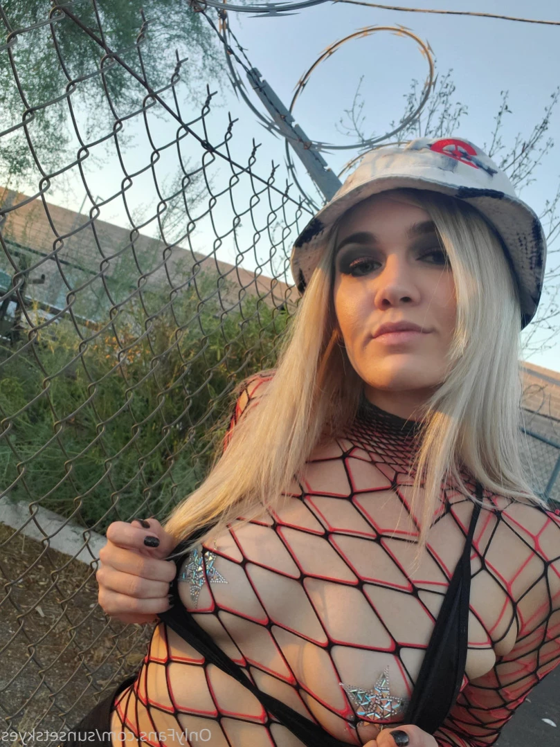 𝓛𝓮𝓰𝓼𝓷𝓛𝓲𝓷𝓰𝓮𝓻𝓲𝓮♡ [ legsnlingerie ] Onlyfans leaked photo 11258161 on Hotleaks.tv
