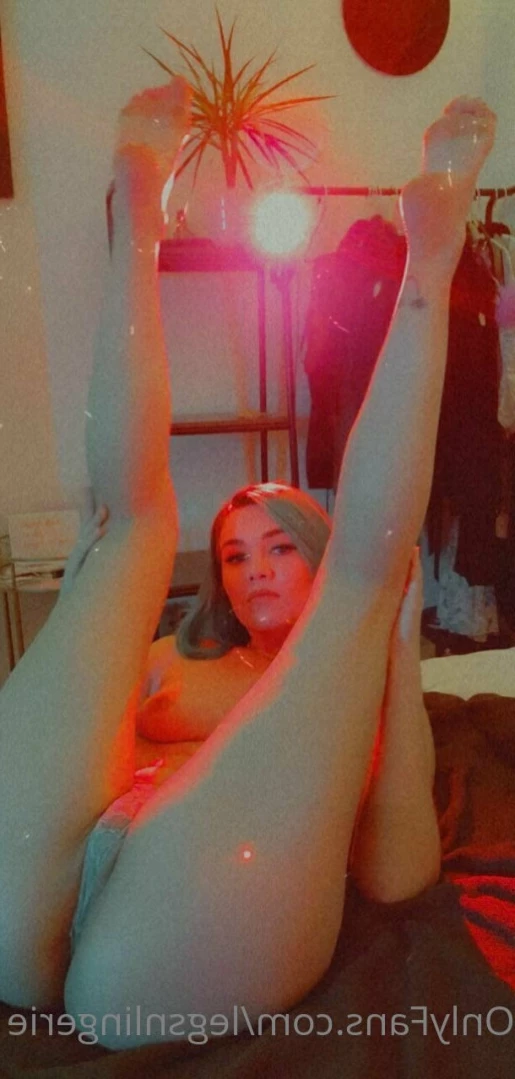 𝓛𝓮𝓰𝓼𝓷𝓛𝓲𝓷𝓰𝓮𝓻𝓲𝓮♡ [ legsnlingerie ] Onlyfans leaked photo 11258173 on Hotleaks.tv