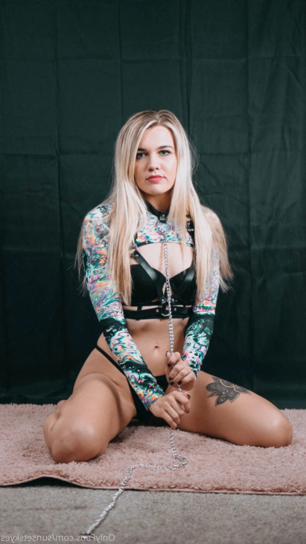 𝓛𝓮𝓰𝓼𝓷𝓛𝓲𝓷𝓰𝓮𝓻𝓲𝓮♡ [ legsnlingerie ] Onlyfans leaked photo 11258191 on Hotleaks.tv