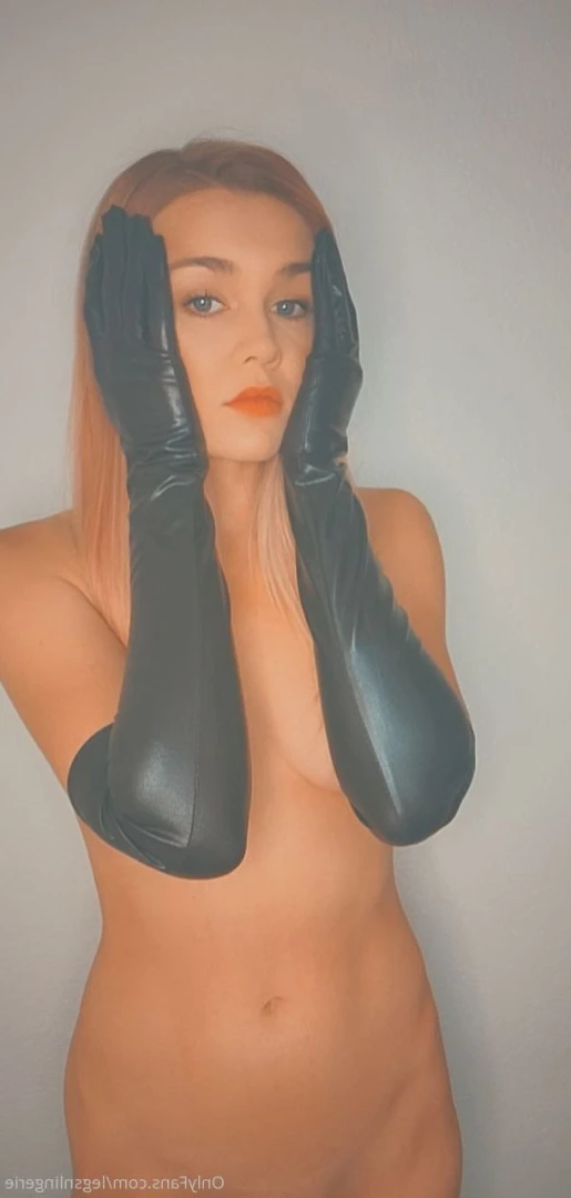 𝓛𝓮𝓰𝓼𝓷𝓛𝓲𝓷𝓰𝓮𝓻𝓲𝓮♡ [ legsnlingerie ] Onlyfans leaked photo 11258254 on Hotleaks.tv