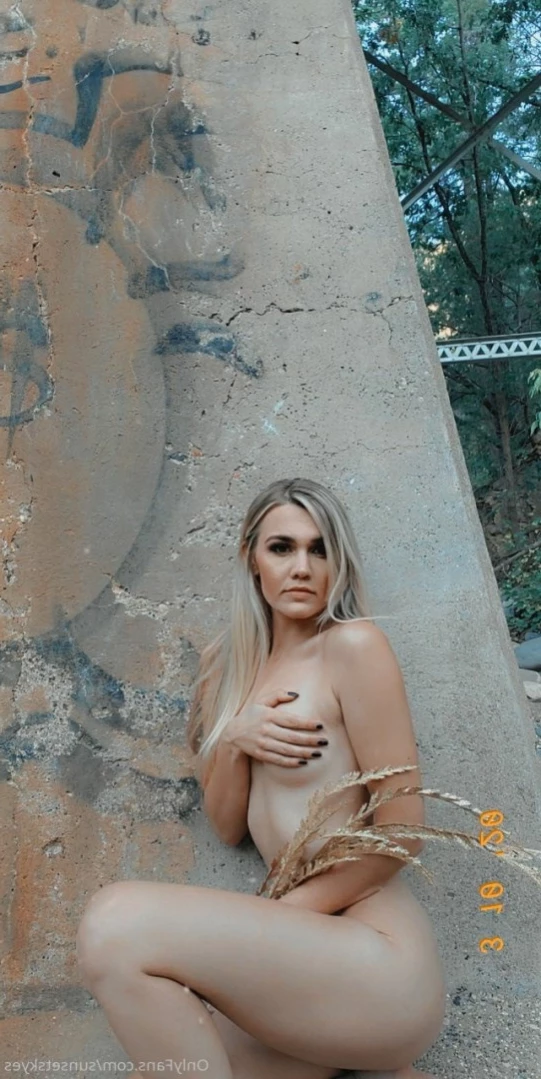 𝓛𝓮𝓰𝓼𝓷𝓛𝓲𝓷𝓰𝓮𝓻𝓲𝓮♡ [ legsnlingerie ] Onlyfans leaked photo 15181464 on Hotleaks.tv
