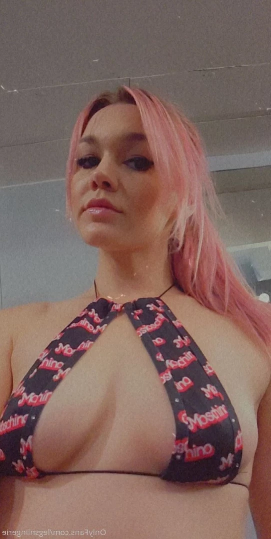 𝓛𝓮𝓰𝓼𝓷𝓛𝓲𝓷𝓰𝓮𝓻𝓲𝓮♡ [ legsnlingerie ] Onlyfans leaked photo 15972216 on Hotleaks.tv